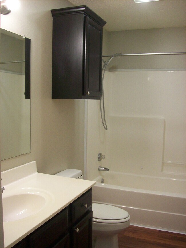 Building Photo - Great Home in Frenship School District