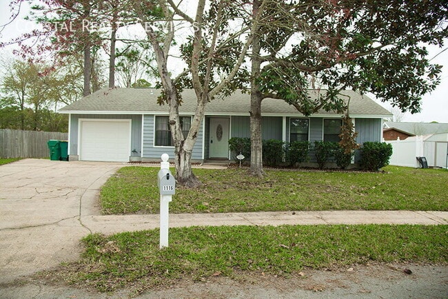 Primary Photo - 1116 Greentree Ct