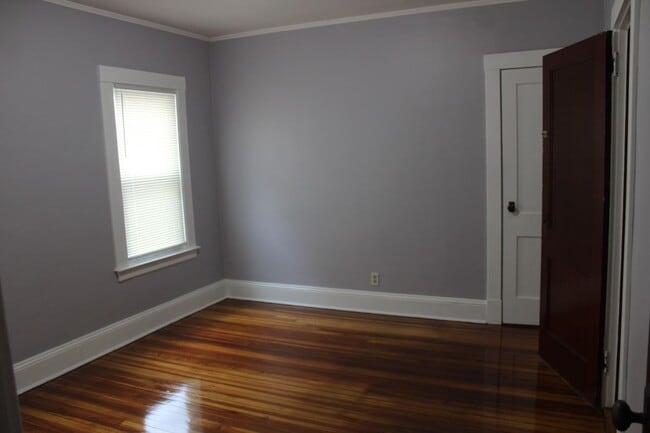 Building Photo - 45 Grandview Terrace