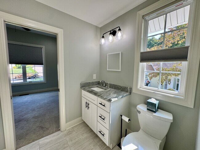 Building Photo - 243 Chuniloti Way