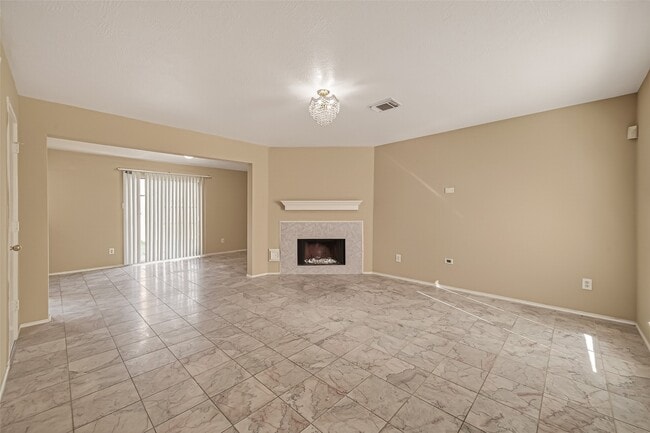 Building Photo - 8814 Sage Pl Dr