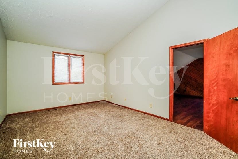 Building Photo - 8543 Appleridge Cir