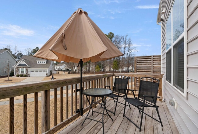 Building Photo - 1010 Falling Rock Pl