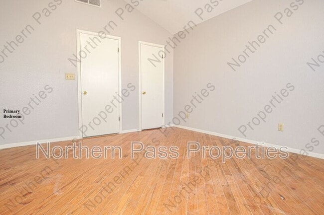 Building Photo - 1832 Dean Jones Dr