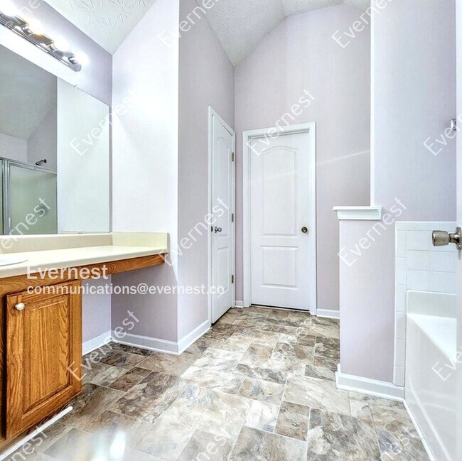 Building Photo - 425 Brunswick Cir