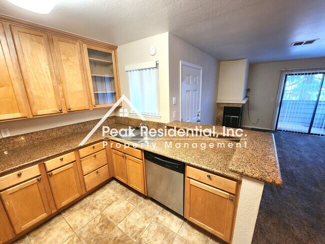 Building Photo - 3715 Tallyho Dr