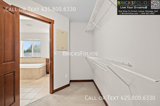 Building Photo - 4024 216th Pl SE