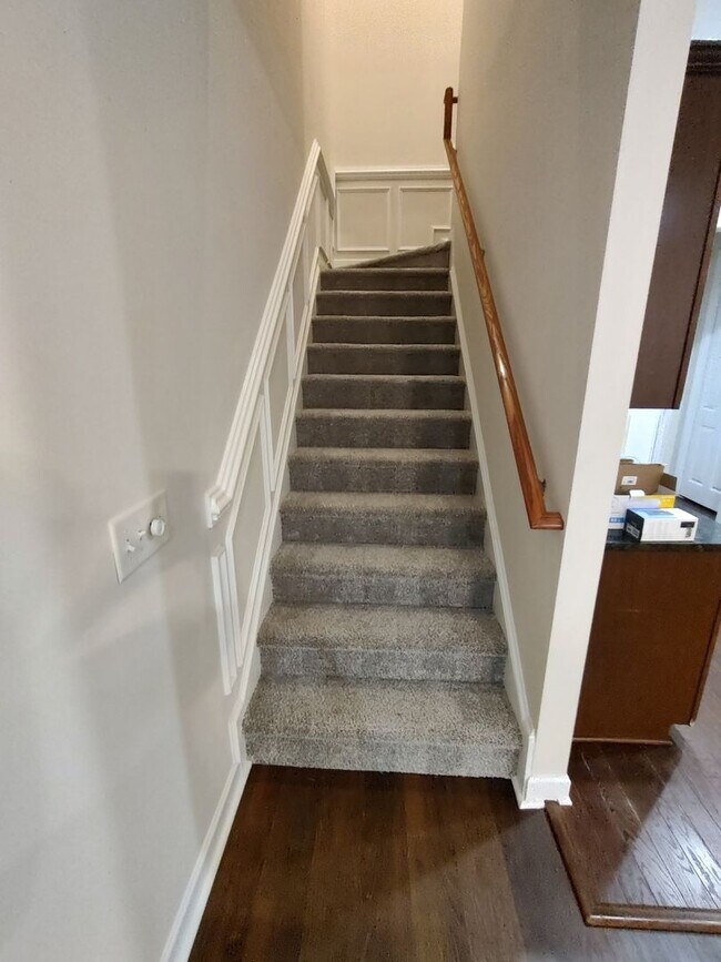 Building Photo - 3350 Pampas Dr