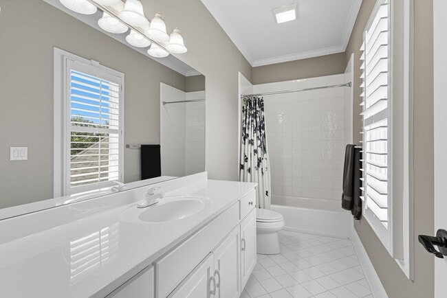 Building Photo - Princeton Hills Fully Furnished