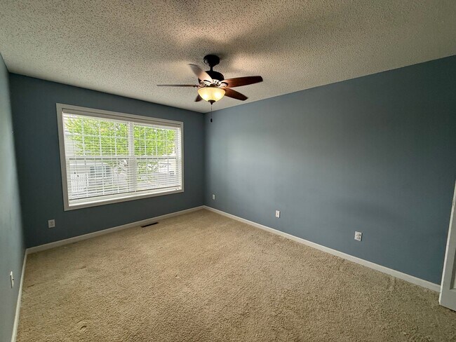 Building Photo - 1577 Legacy Pkwy E