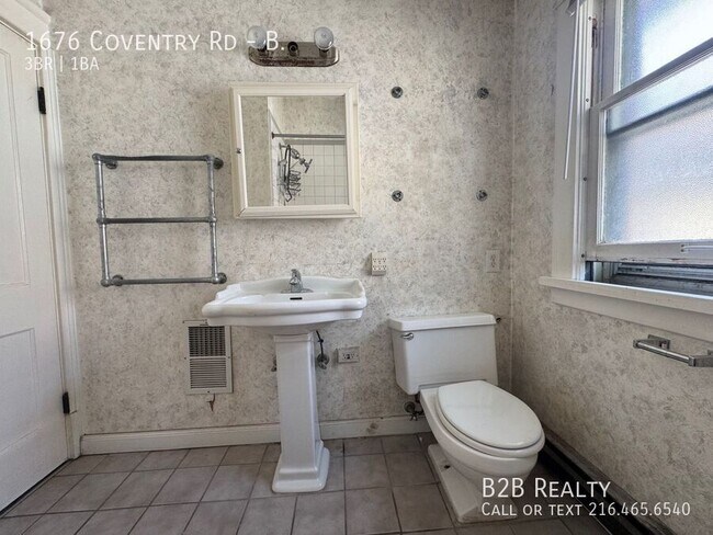 Building Photo - 1676 Coventry Rd