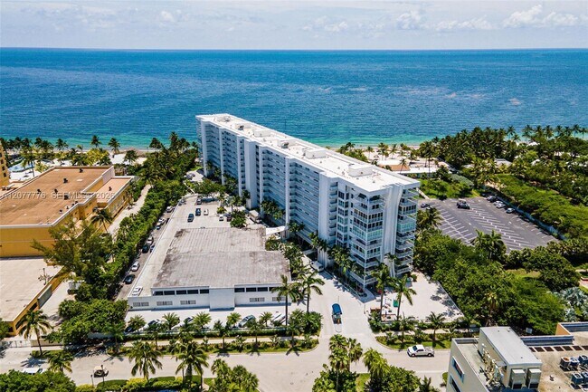 Building Photo - 607 Ocean Dr
