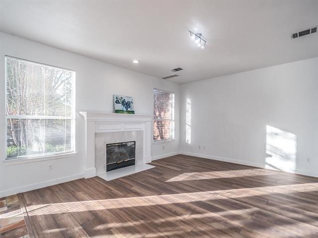 Building Photo - 10417 Forrest Dr