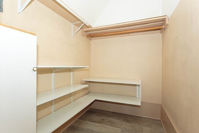 Building Photo - 45 Harvard St