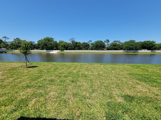 Building Photo - 5265 Sanders Oak Trl