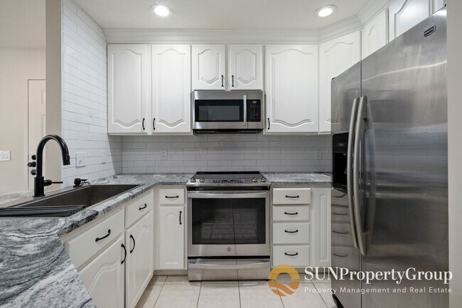 Building Photo - 3739 S 700 E