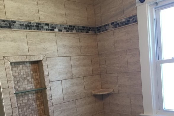 Newly Tiled Shower - 61 Hirschfield Dr