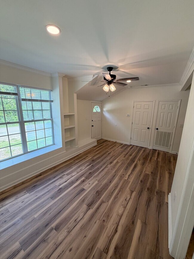 Building Photo - 1 Bed 1 Bath
