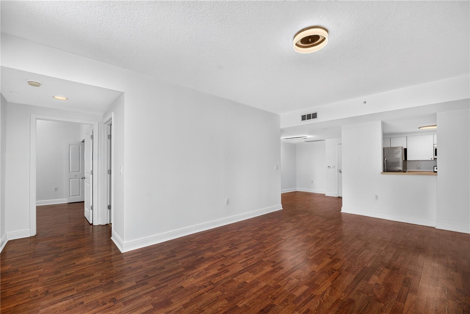 Building Photo - 1250 S Miami Ave