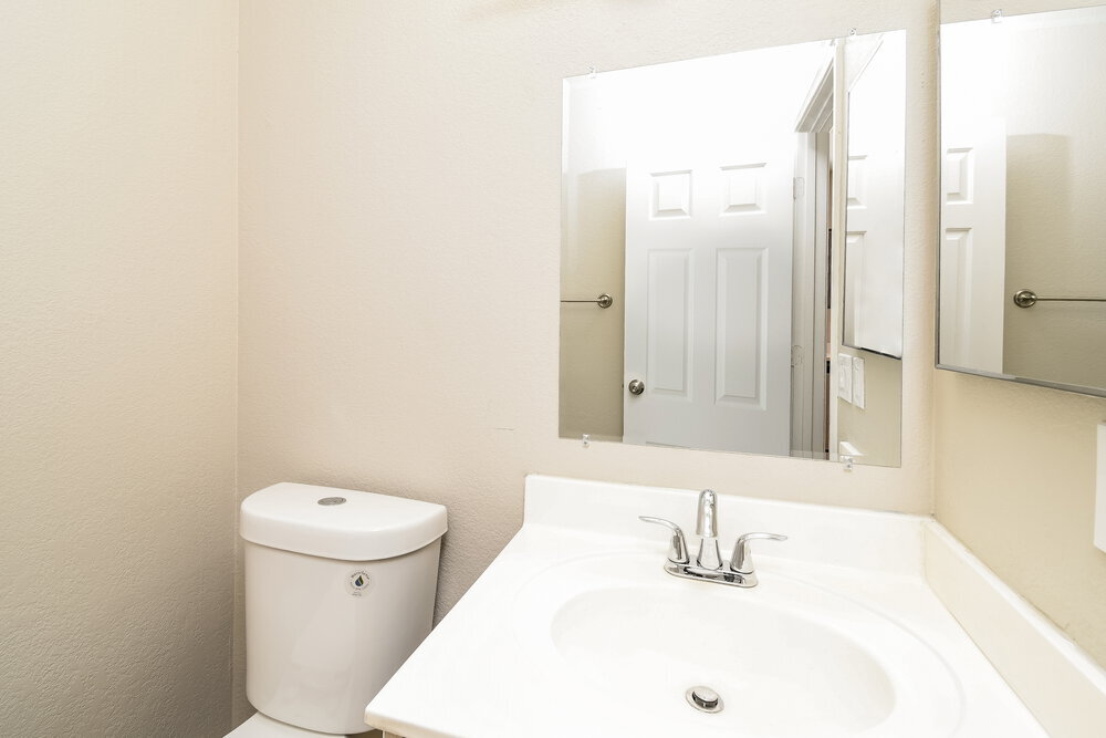 Building Photo - 8935 E Capri Ave