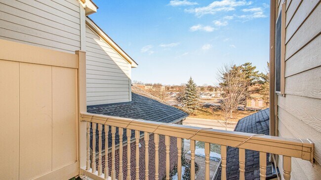 Building Photo - 45605 Graystone Ln