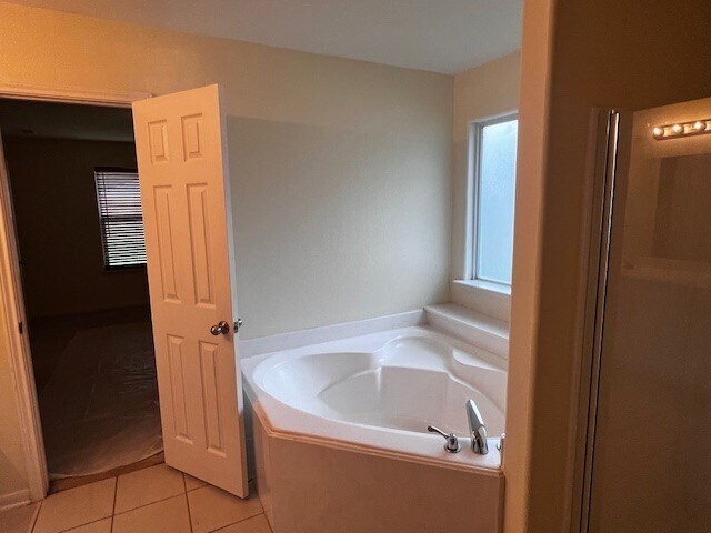 Building Photo - 4707 San Antonio River Dr