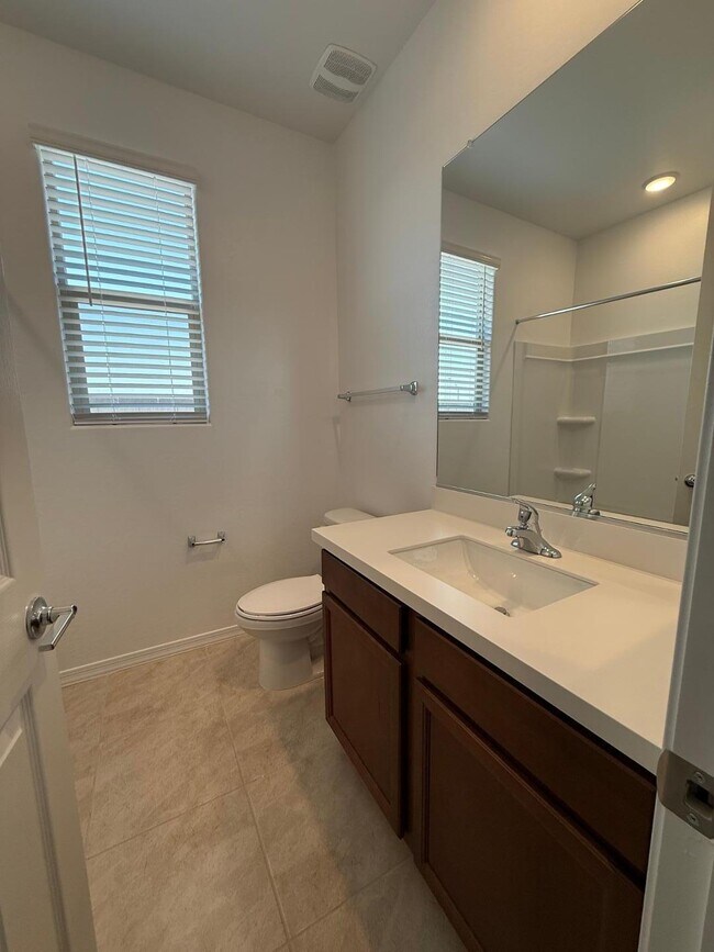 Building Photo - 24245 W Raymond St