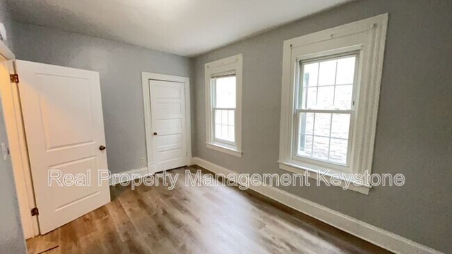 Building Photo - 1834 Flagler St