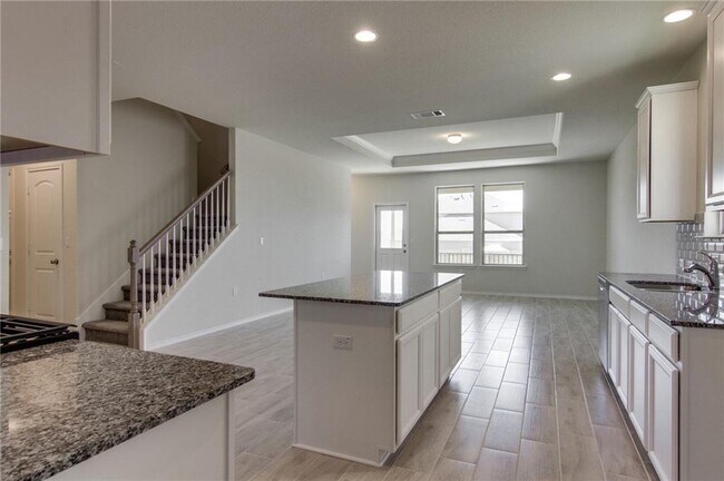 Building Photo - 11817 Eragon Dr