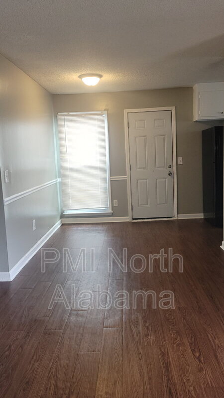 Building Photo - 1506 Ascent Trail NW