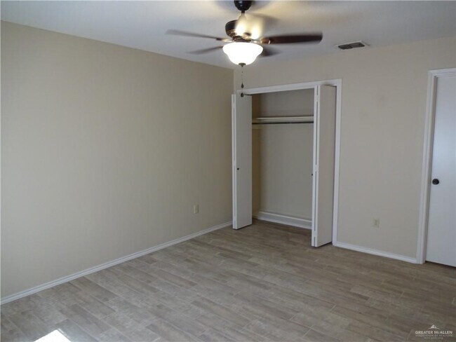 Building Photo - 111 Yuma Ave