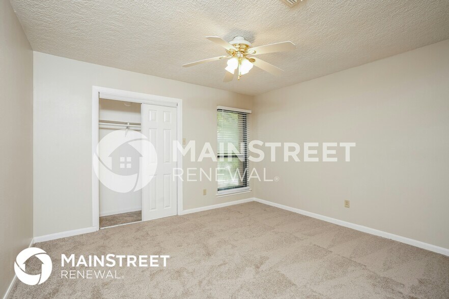 Building Photo - 12502 Olympia Dr