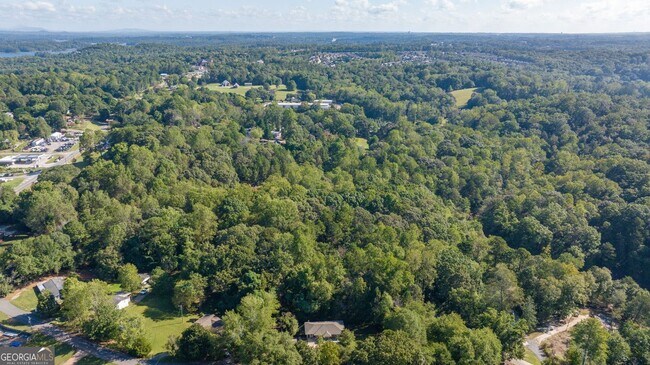 Building Photo - 4041 Fincher Dr