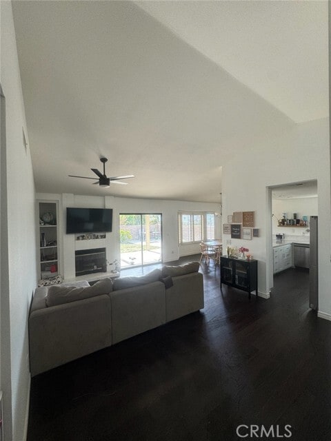 Building Photo - 31861 Vineyard Ave