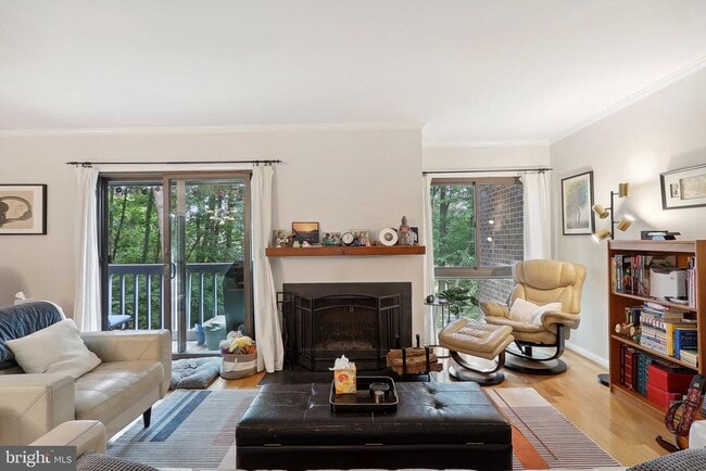 Building Photo - 2031 Approach Ln