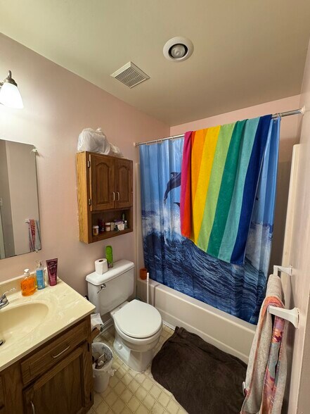 Building Photo - 1568 Harrier Ln