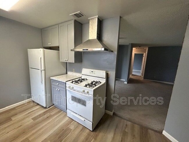 Building Photo - 1315 I St