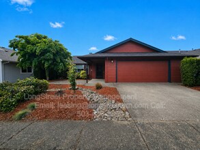 Building Photo - 2018 Nut Tree Dr NW