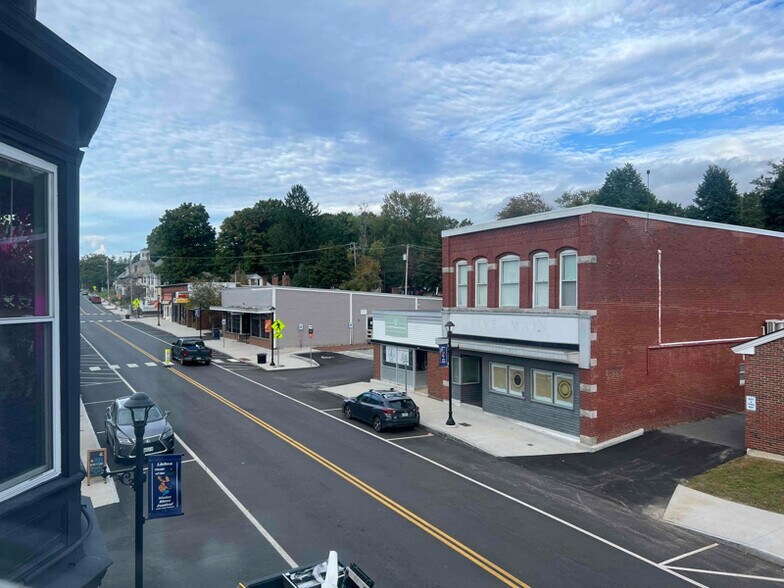 Building Photo - 2Main Street