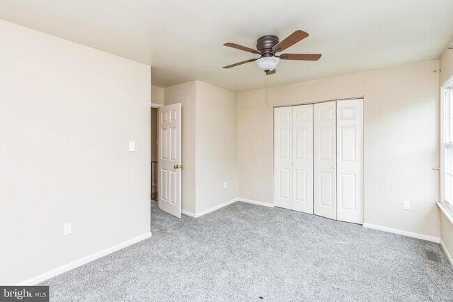Building Photo - 7946 Brighton Way