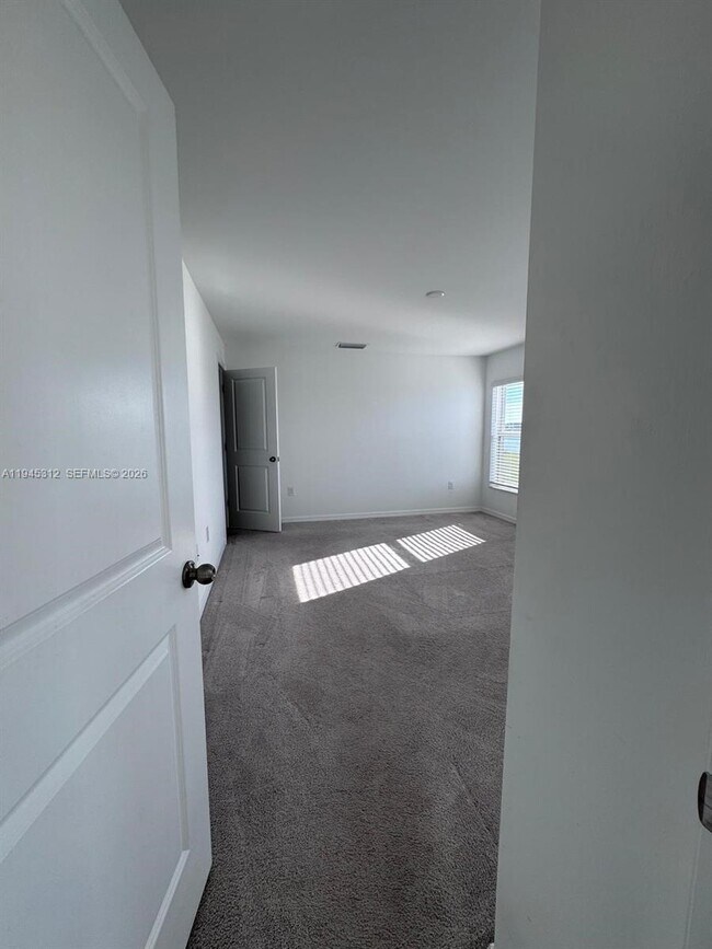 Building Photo - 17711 Paradiso Wy