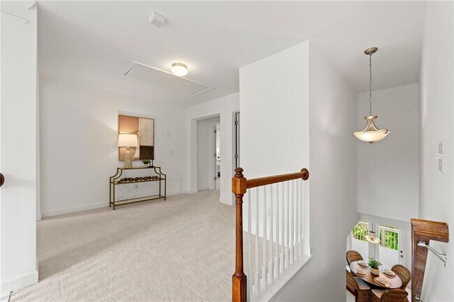 Building Photo - 325 Cranbrooke Cir