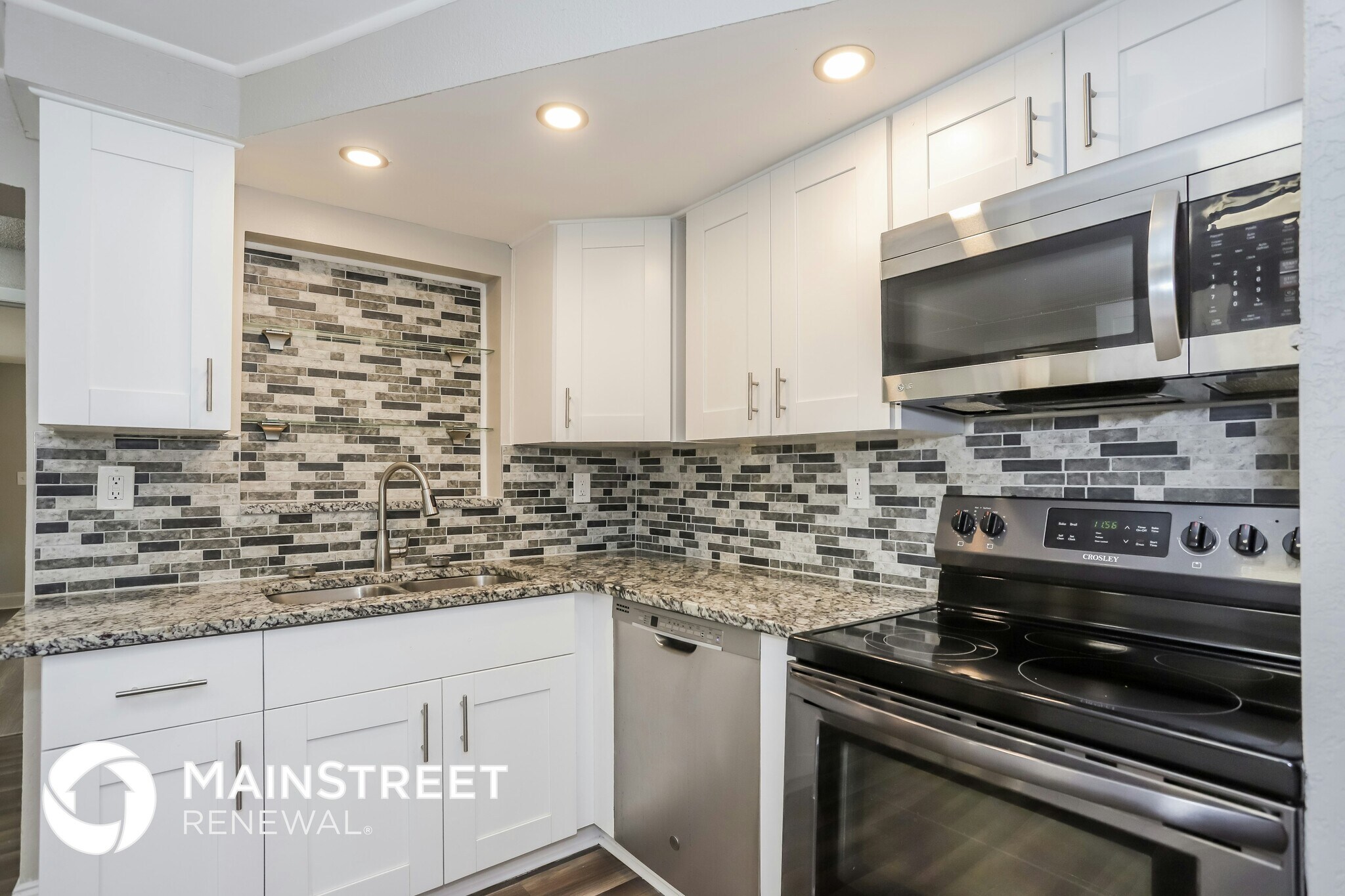 Building Photo - 1960 Cecil St