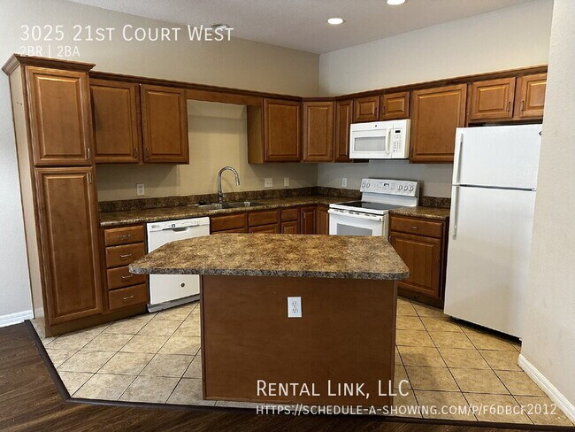 Building Photo - 3025 21st Court West