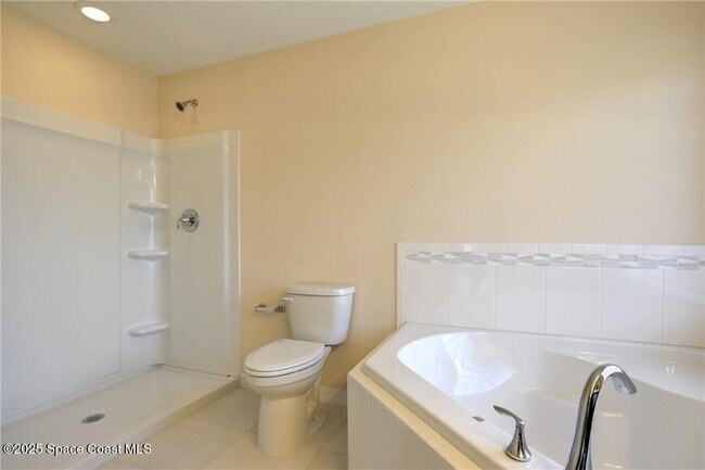 Building Photo - 8415 99th Ct