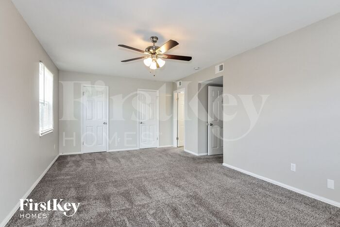 Building Photo - 12636 Flower Crest Ct