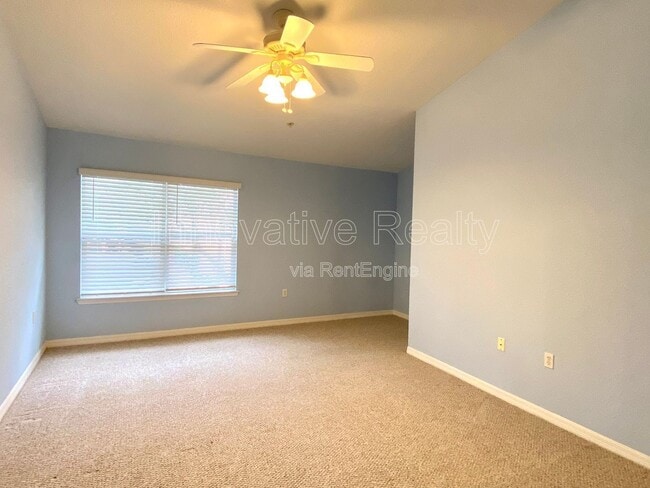 Building Photo - 1608 Legacy Park Dr