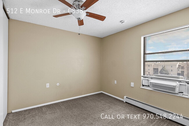 Building Photo - 512 E Monroe Dr