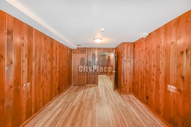 Building Photo - 5222 Nob Ln