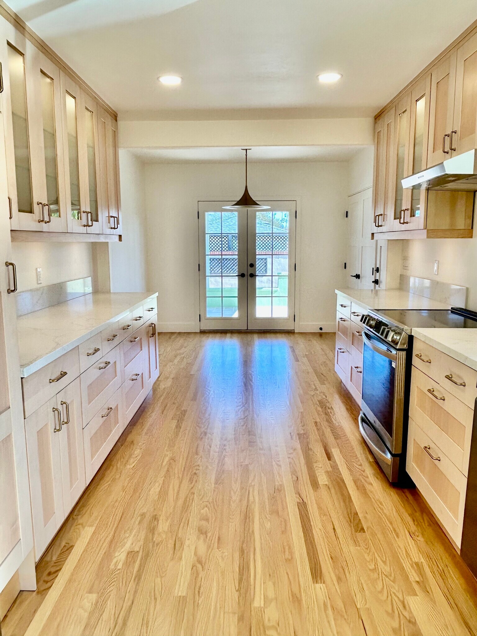 Building Photo - 4565 Estrella Ave